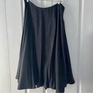 Lauren Ralph Lauren 100% Silk Black Crinkled Broom Skirt Size 14
